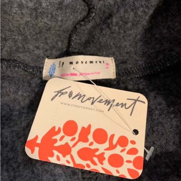 Free People Movement Work it Out Hoodie - NWT - Medium - Heather Black - Picture 5 of 8